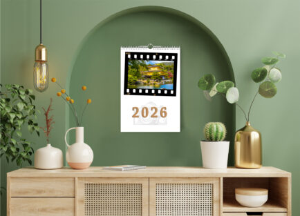 Névnapos 12+1 lapos fali naptár (21x30 cm) fekvő képekhez